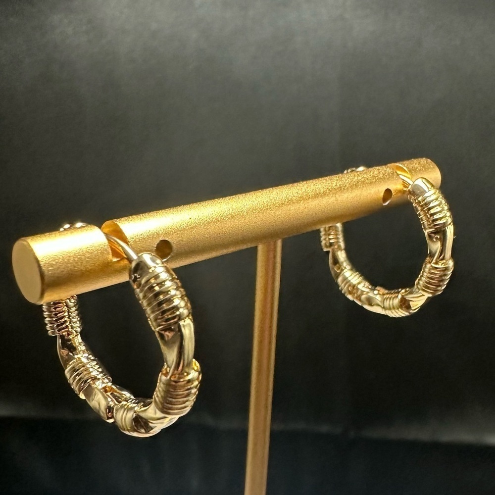 Gold Hoop Earrings – Lightweight Chunky Bamboo Style | Hypoallergenic Brass - Picture 6 of 11